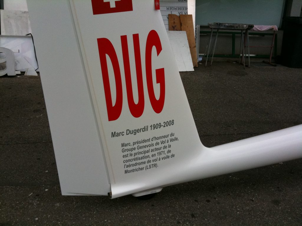 Le planeur DG1001s DUG - Hommage à Marc Dugerdil